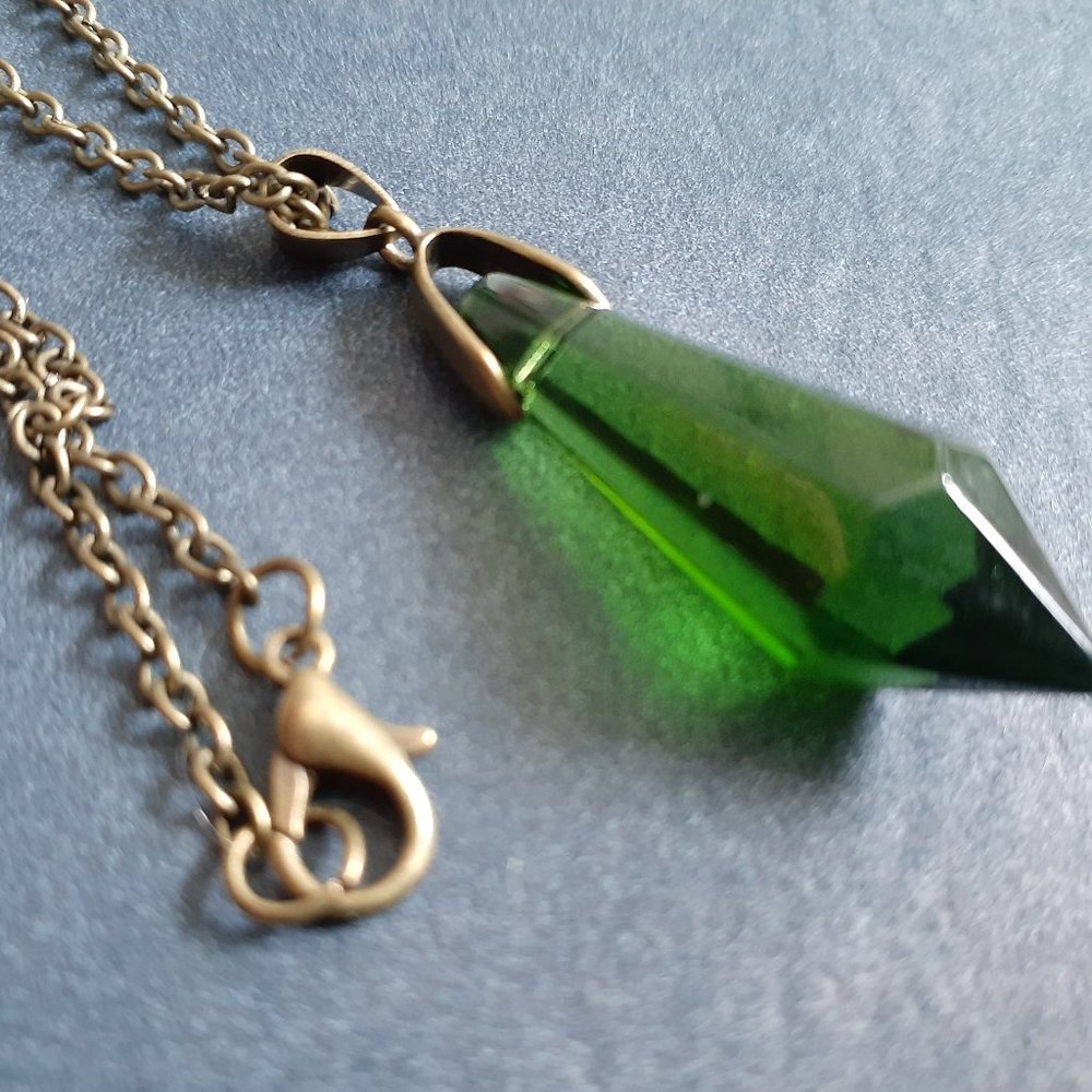 Green Glass Crystal Necklace